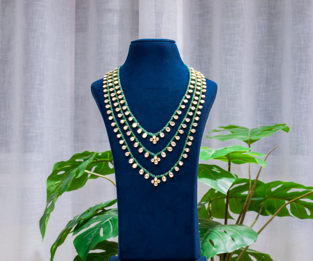 Emerald Bead Layered Haar
