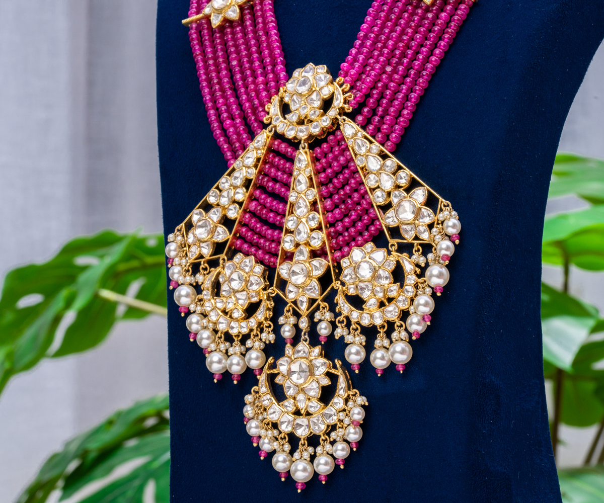 Vibrant Magenta Kundan Collar