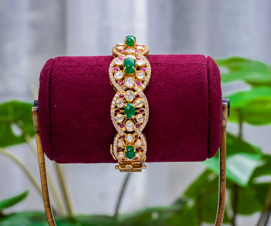 Moissanite & Emerald Oval Link Bracelet