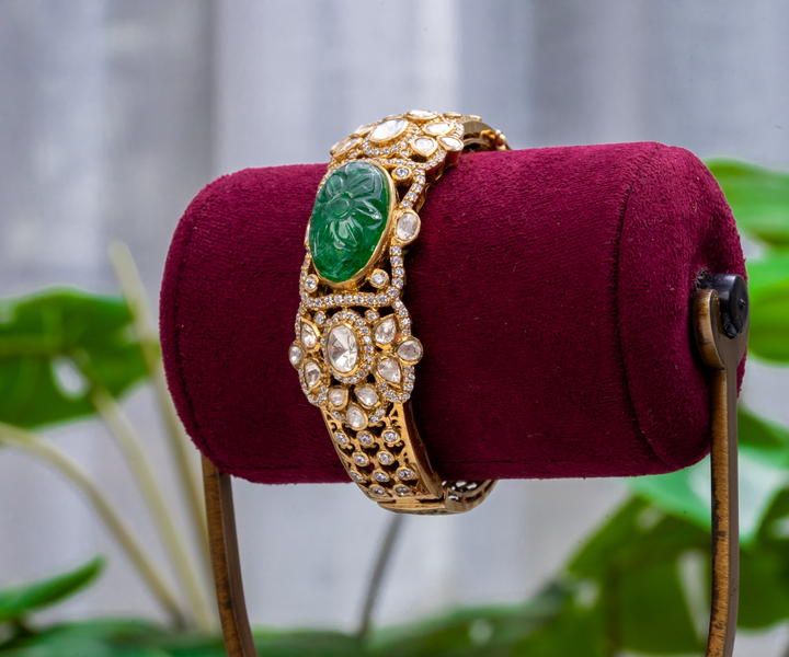 Carved Emerald & Moissanite Ornate Kada