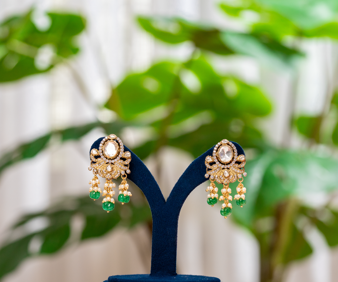 Emerald Pear-Drop Pendant Set