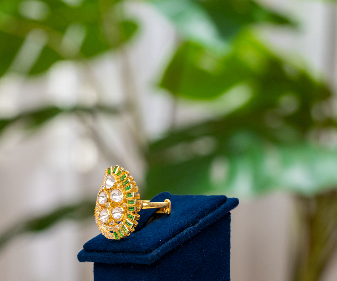 Emerald Droplet Heritage Ring