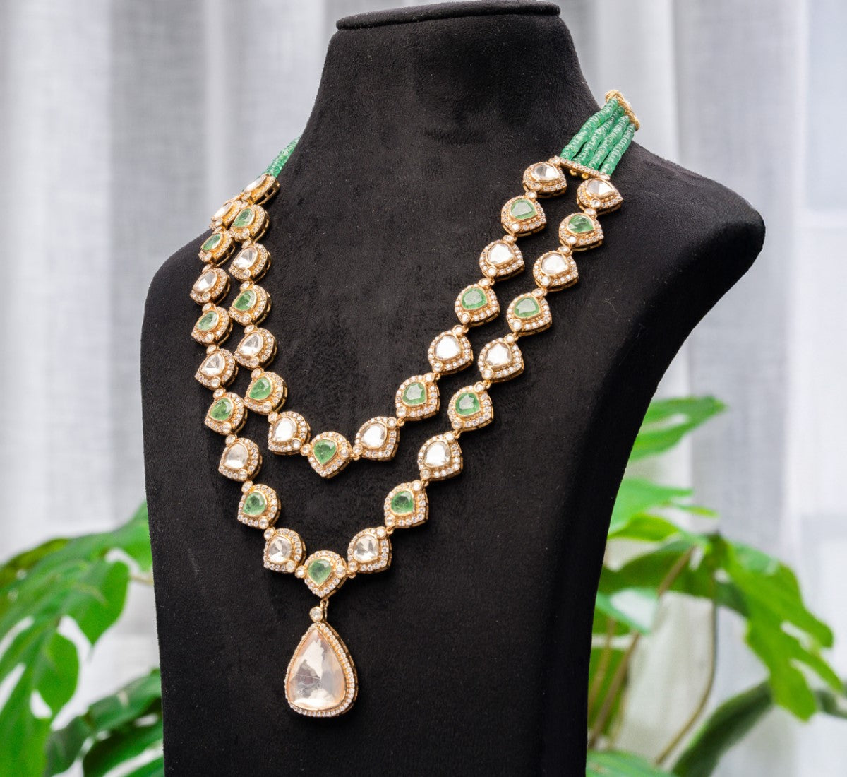 Naina Dual-Layer Necklace with Linear Earrings
