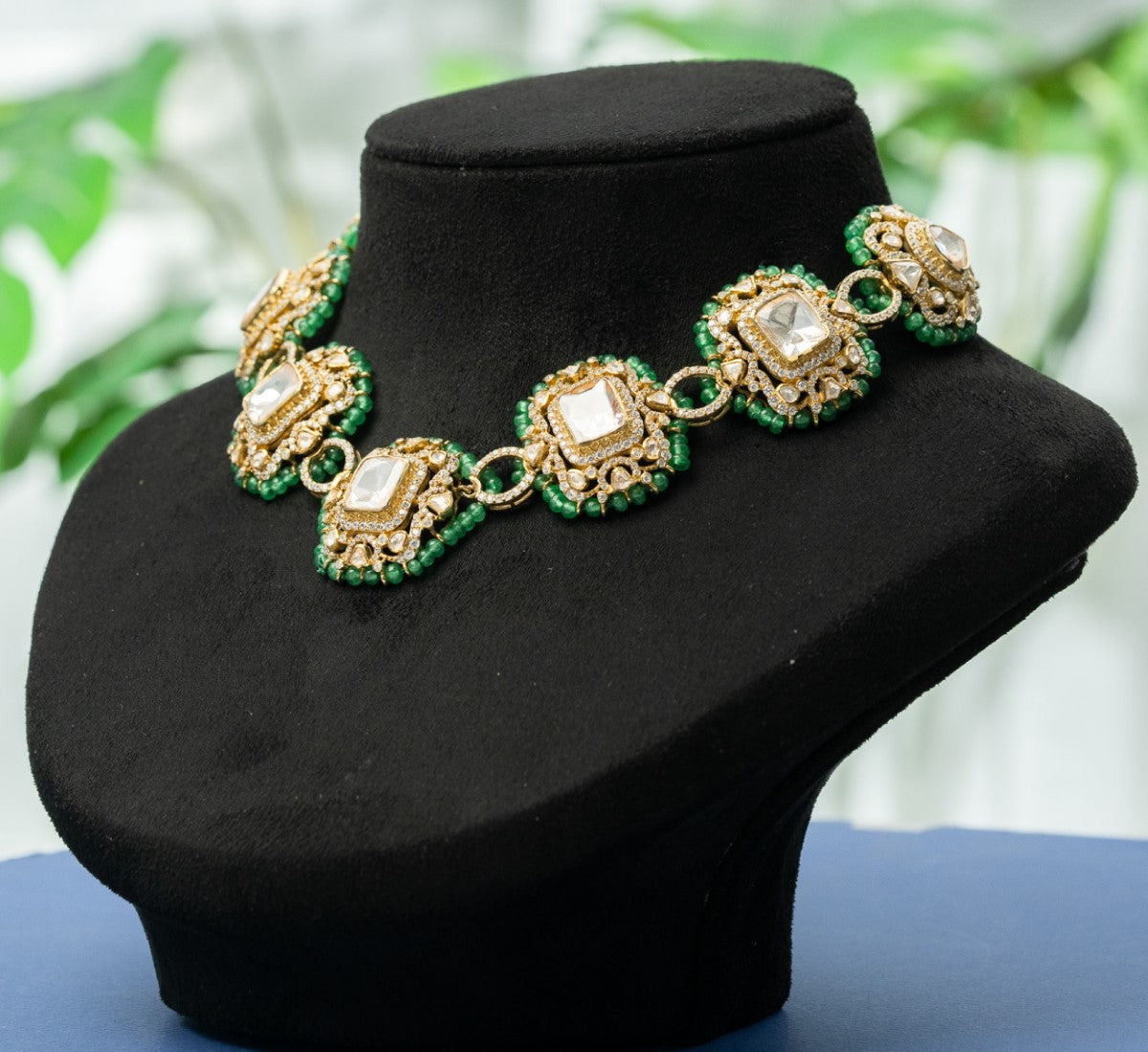 Regal Choker Necklace with Stud Earrings